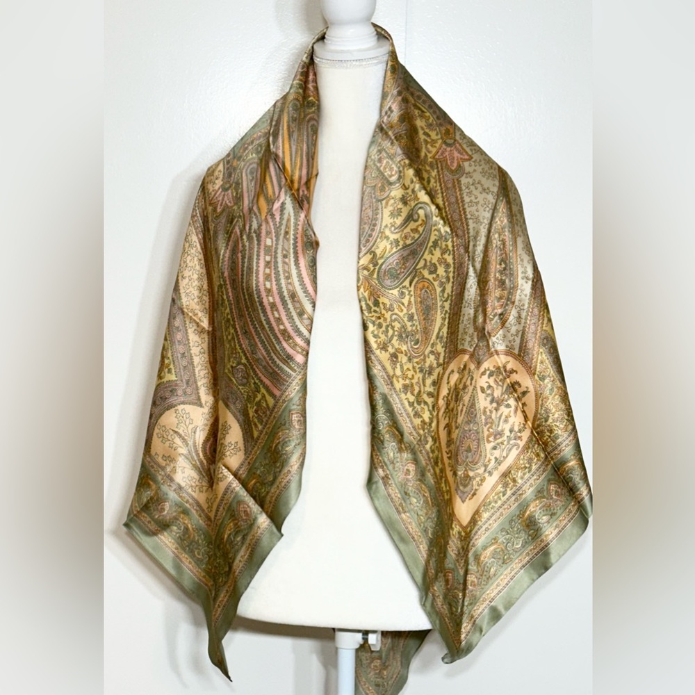 Women’s Kalanjali 100% Pure Silk Scarf Multicolor Green NWT